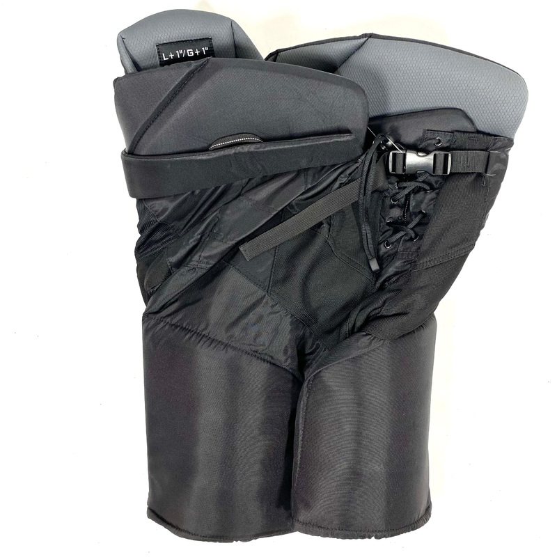 Bauer Nexus – Philadelphia Flyers NHL Pro Stock Hockey Pant – Rasmus Ristolainen (Black)