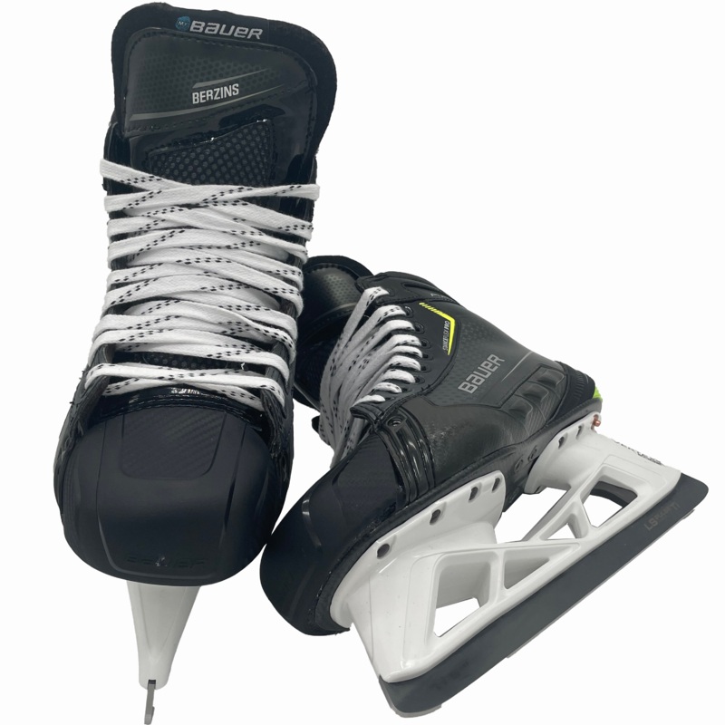 Bauer Pro – Pro Stock Goalie Skates – Size 9 Fit 2