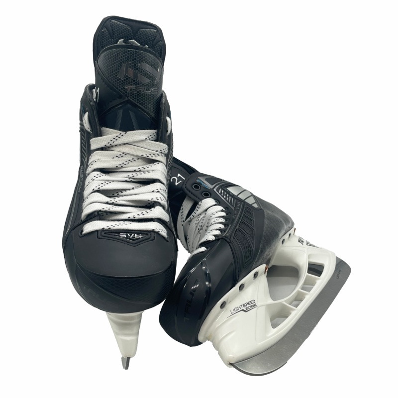 True SVH Pro Custom – NCAA Pro Stock Hockey Skate – Size 8D