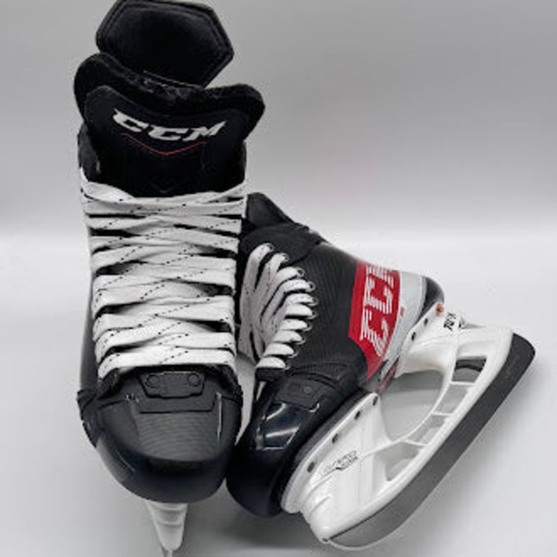 CCM Jetspeed FT4 Pro – Pro Stock Hockey Skates – Size 8.5D