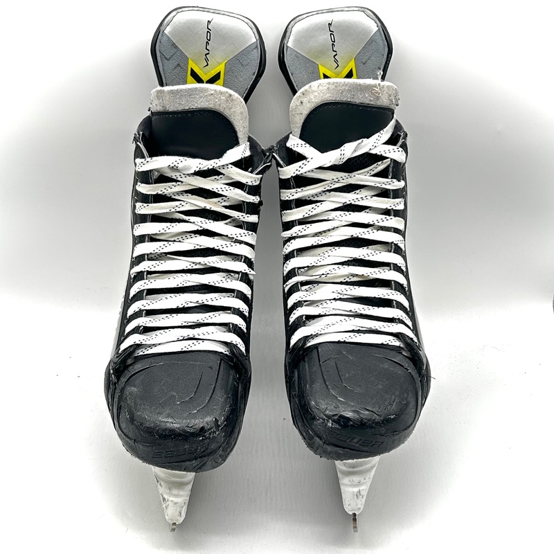 Bauer Vapor Hyperlite – Used NHL Pro Stock Skates – Jaccob Slavin – Size 10D