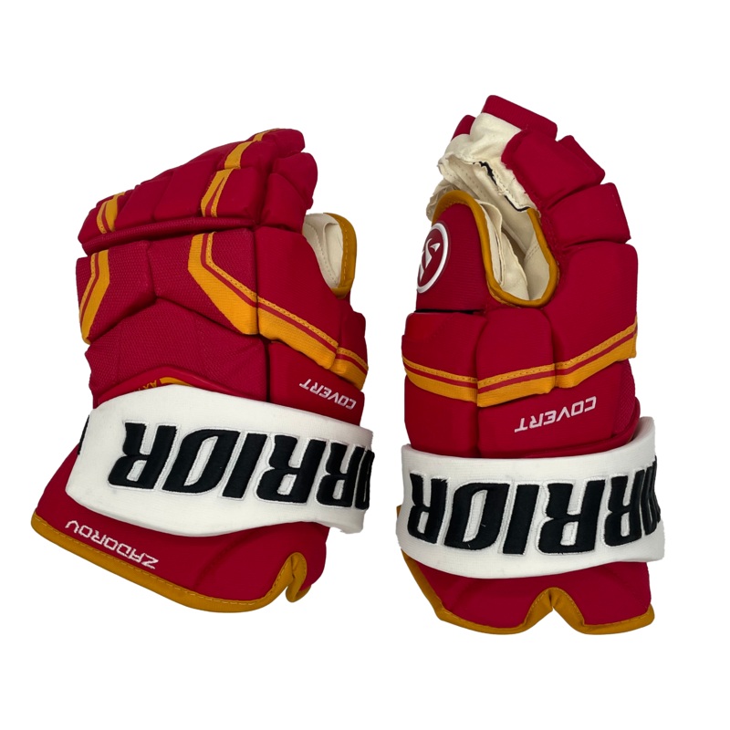 Warrior Covert QRE Pro – NHL Pro Stock Glove – Nikita Zadorov (Red/Yellow/White)