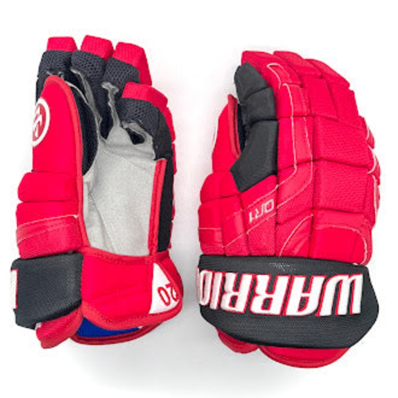 Warrior Covert QR1 Pro – NHL Pro Stock Glove – Sebastian Aho (Red/Black)