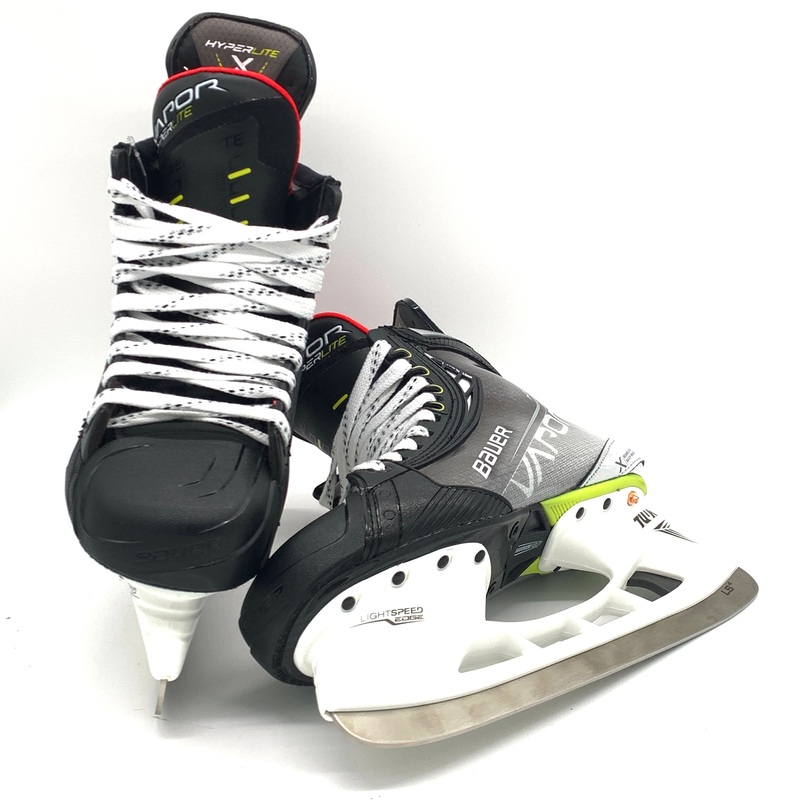 Bauer Vapor Hyperlite – Pro Stock Hockey Skates – Size 9 Fit 1