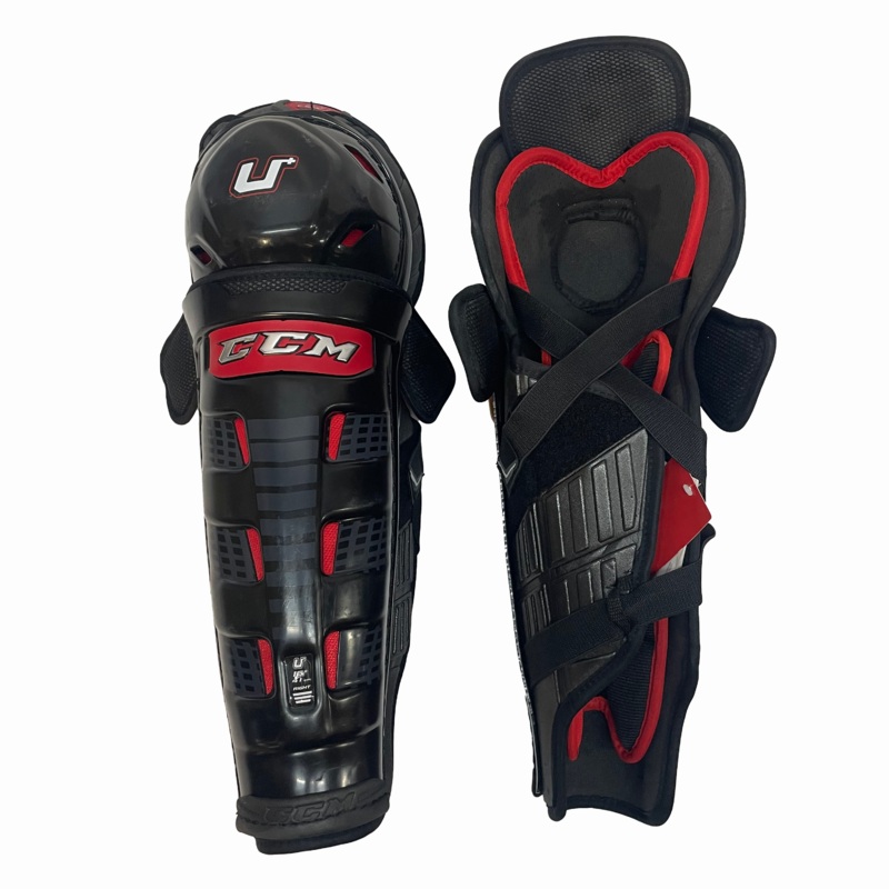 CCM U+ Crazy Light – Shin Pads