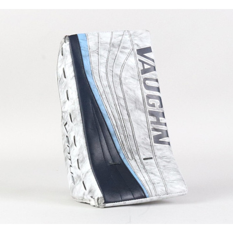 Regular – Vaughn Ventus White Blocker – Devin Cooley Nashville Predators