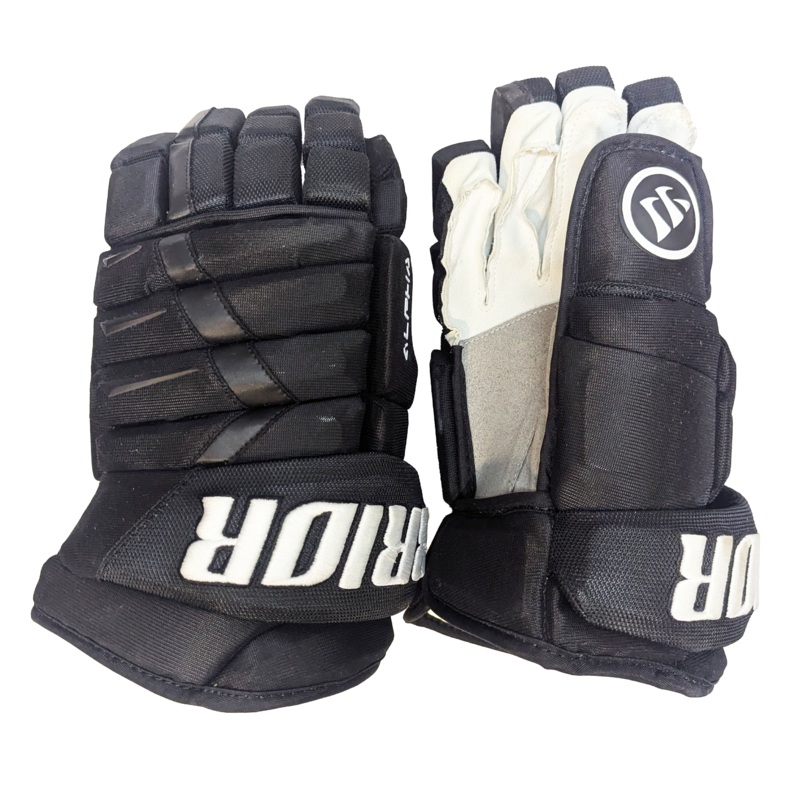 Warrior Alpha DX – Pro Stock Glove (Black)