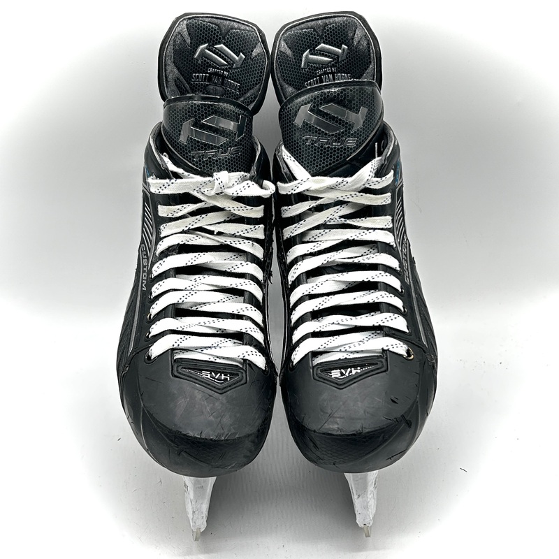 TRUE Pro Custom – Used NHL Pro Stock Skates – Logan Stankoven – Size 7