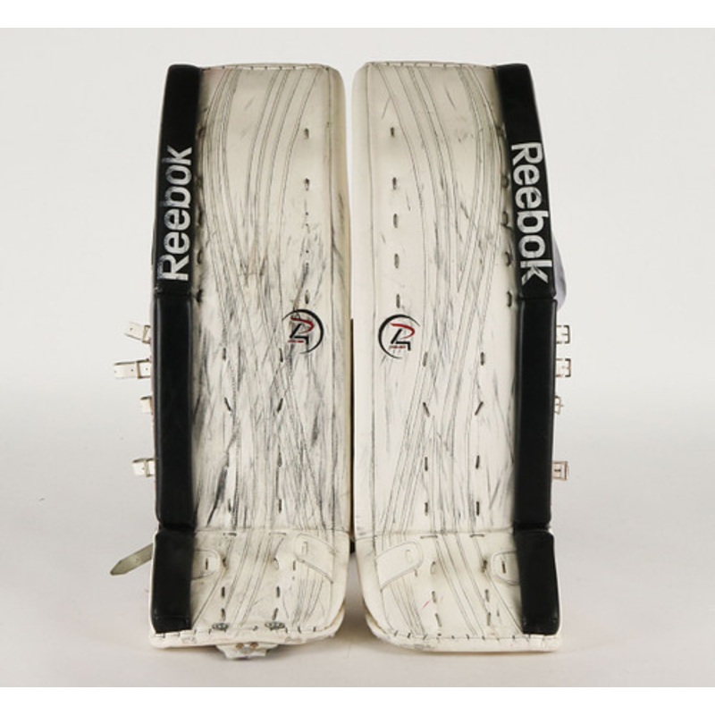 37 – Reebok Premier White Pads – Henrik Karlsson Chicago Blackhawks