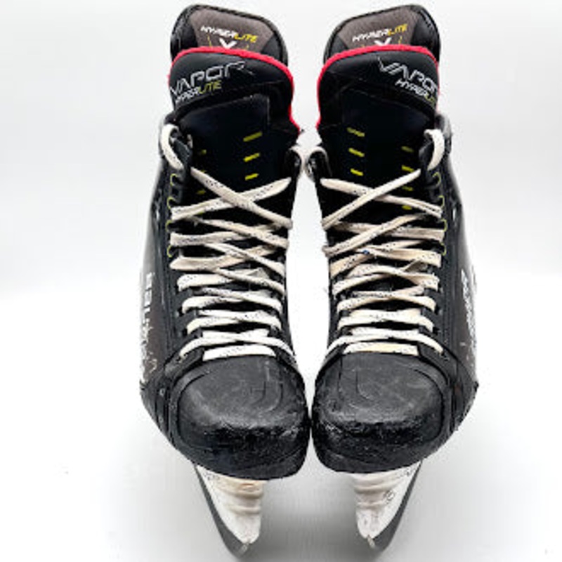 Used Bauer Vapor Hyperlite – Pro Stock Hockey Skates – Size 7 Fit 1