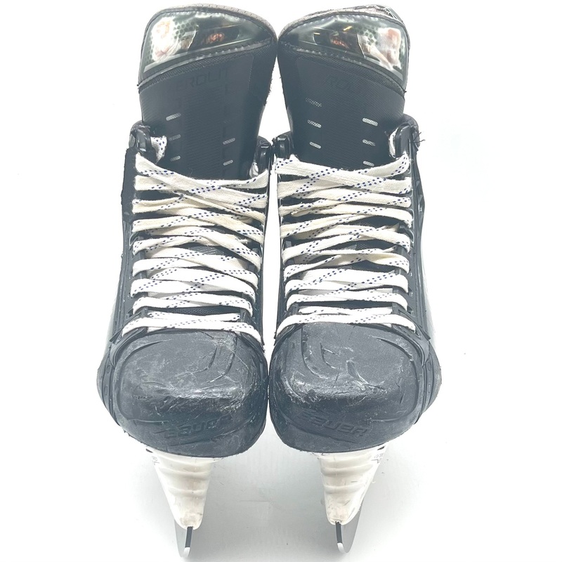 Used – Bauer Vapor Hyperlite Pro stock Skates – Size 6.5D