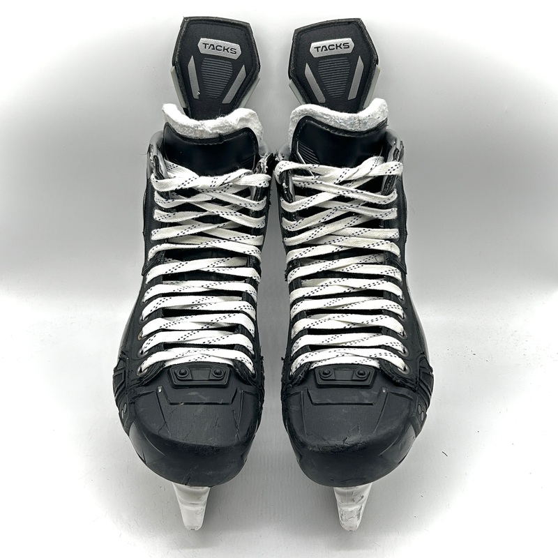 CCM Tacks AS-V Pro – Used NHL Pro Stock Skates – Eric Robinson – Size 8.5