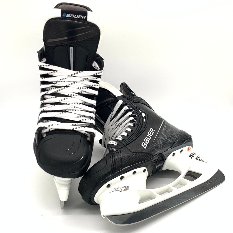 Bauer Vapor Hyperlite – Pro Stock Hockey Skates – Size 7D