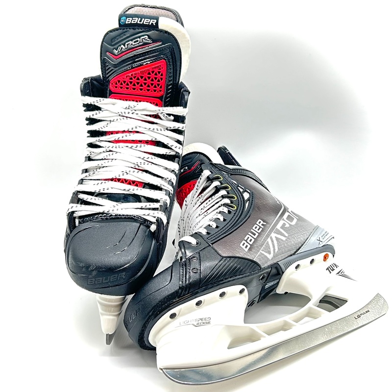 Bauer Vapor Hyperlite – CHL Pro Stock Hockey Skates – Size 9.25D