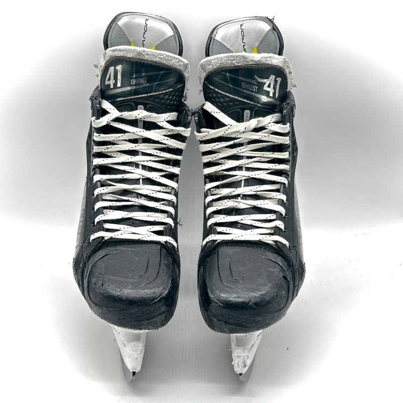 Bauer Vapor Hyperlite 2 – Used NHL Pro Stock Skates – Shayne Gostisbehere – Size L: 8.75D/R: 8.5D