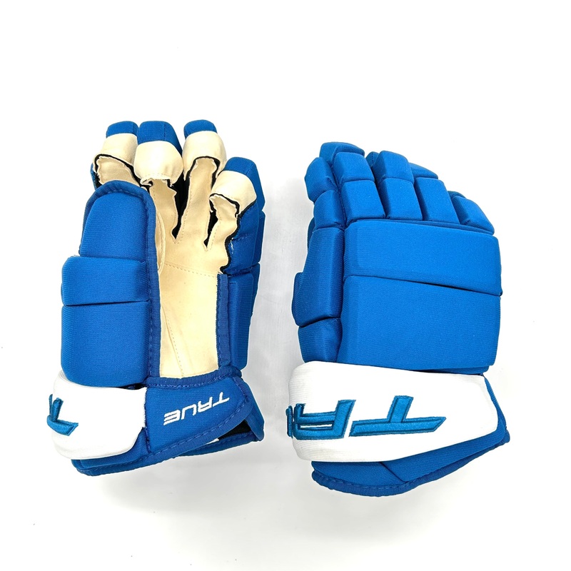 True A6.0 – NHL Pro Stock Glove – Colorado Avalanche (Blue/White)
