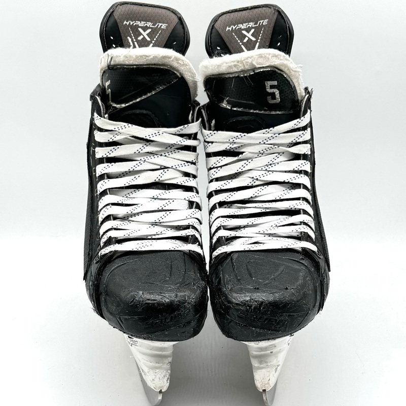 Used – Bauer Vapor Hyperlite Pro Stock Skates – Size 8.5D (#4)