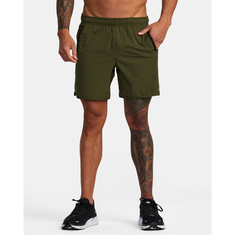Men’s Yogger IV Elastic Waist Athletic 17 Shorts