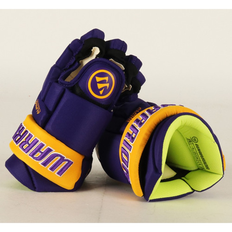 11 Warrior Alpha Classic Junior Los Angeles Kings Gloves