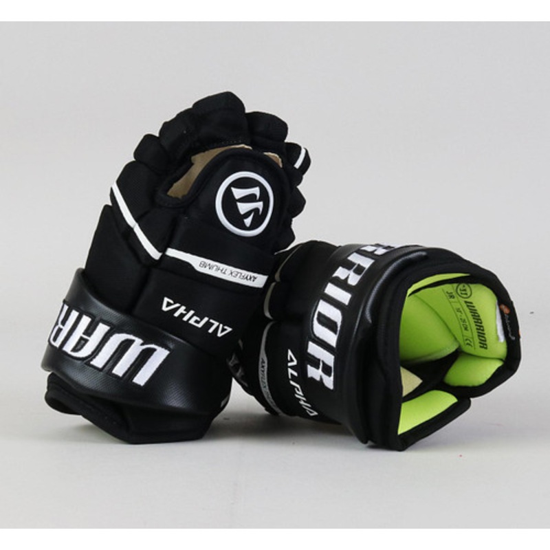 10 Warrior Alpha LX 20 Junior Black Gloves