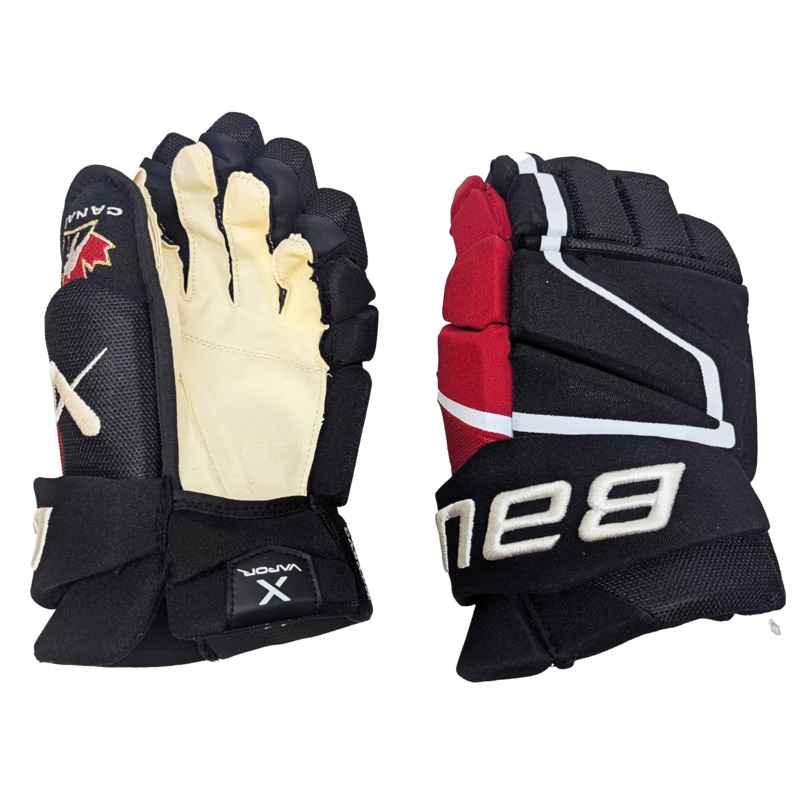 Bauer Vapor Hyperlite – Team Canada Pro Stock Hockey Gloves (Black/Red/White)