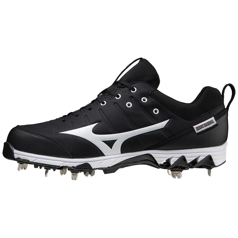 9/Spike Ambition 2 Low Men’s Metal Baseball Cleat