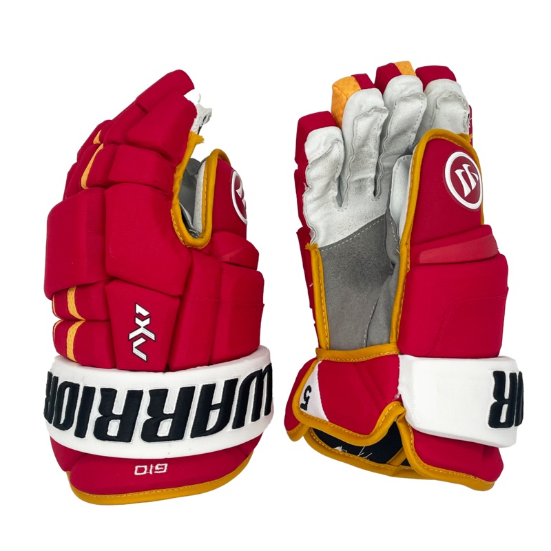 Warrior Dynasty AX1 – NHL Pro Stock Glove – Mark Giordano (Red/Yellow/White)