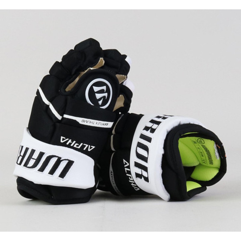 11 Warrior Alpha LX 20 Junior Black/White Gloves