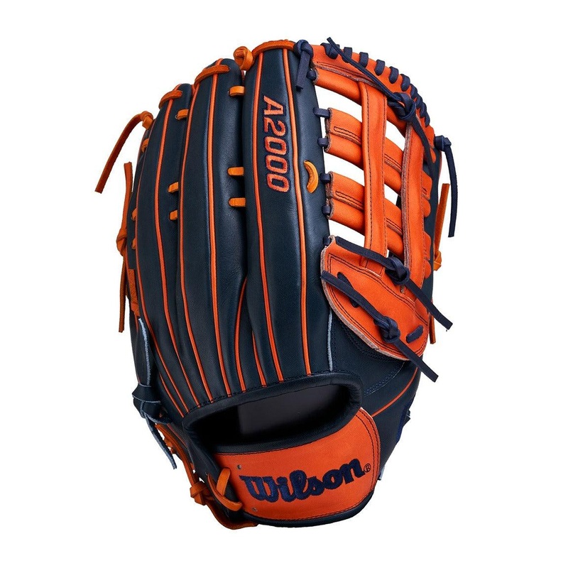 2024 Wilson A2000 13.5 Slowpitch Glove