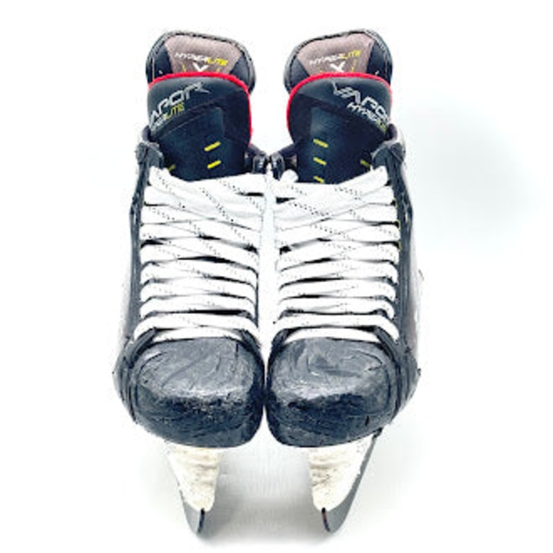 Used Bauer Vapor Hyperlite – Pro Stock Hockey Skates – Size 8 Fit 1