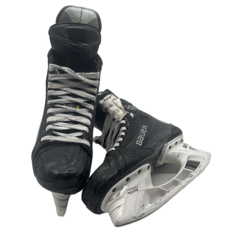 Bauer Vapor Hyperlite 2 – Used Pro Stock Hockey Skates – Size 8D