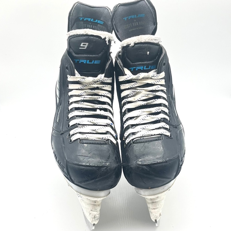 Used True Pro Custom Pro Stock Skate – Size 9