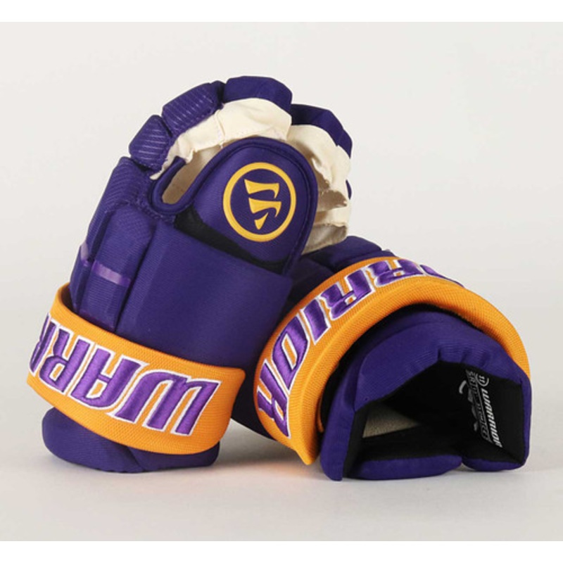 15 Warrior Covert QR6 Pro Gloves – Team Stock Los Angeles Kings