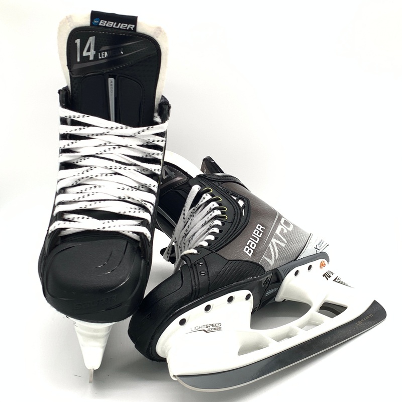 Bauer Vapor Hyperlite – Pro Stock Hockey Skates – Size 9E