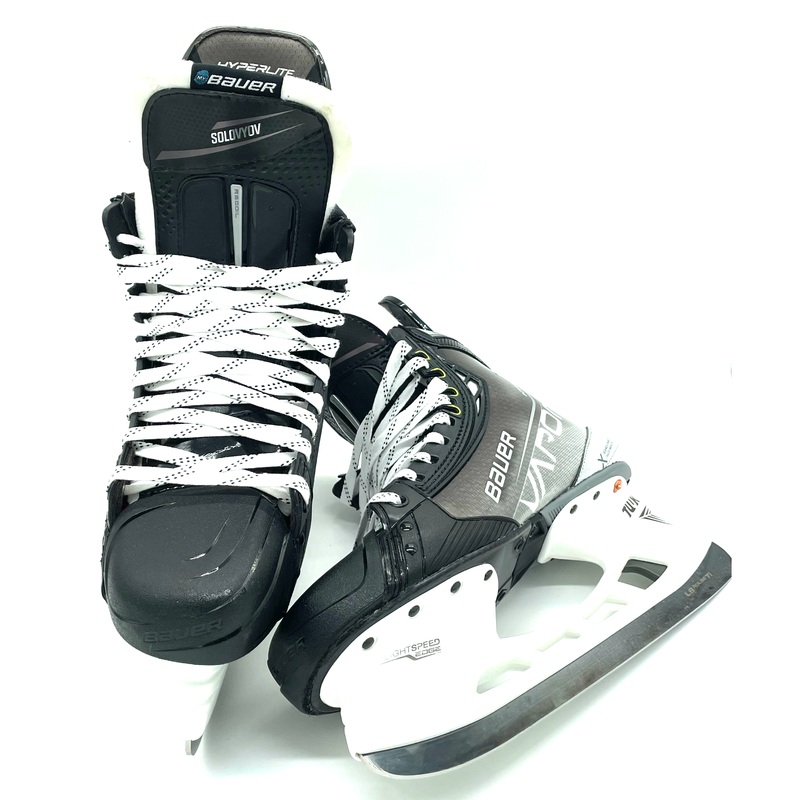 Bauer Vapor Hyperlite – Pro Stock Hockey Skates – Size L11.125 R10.5D