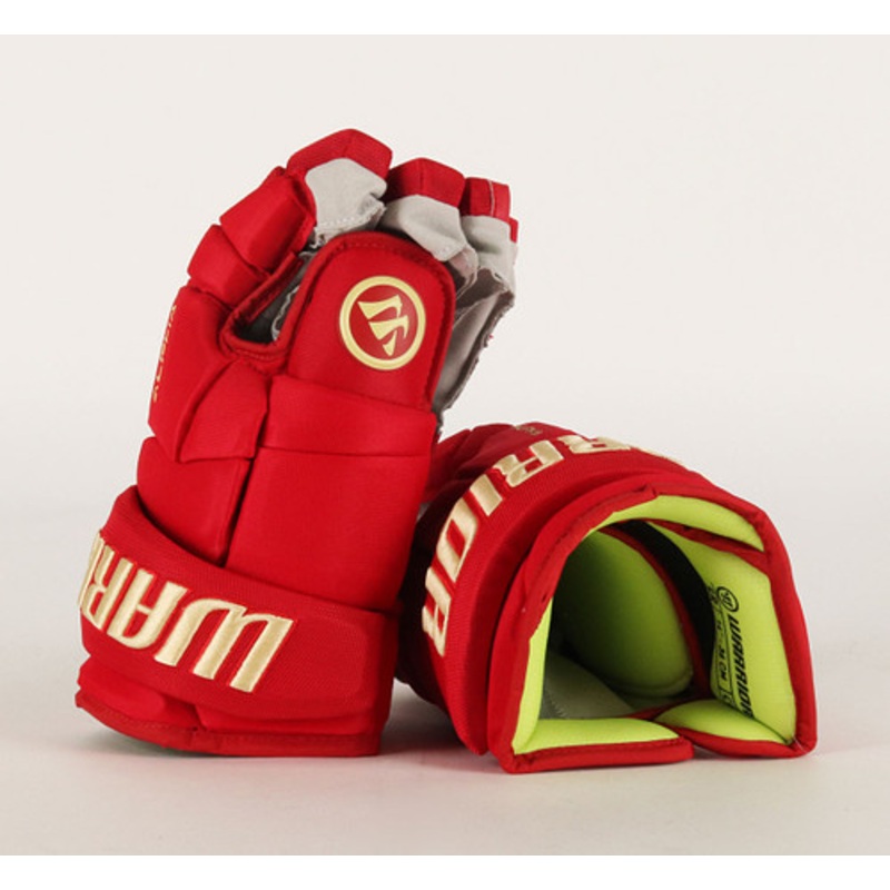 15 Warrior Alpha DX Pro Gloves – Calgary Flames Heritage Classic