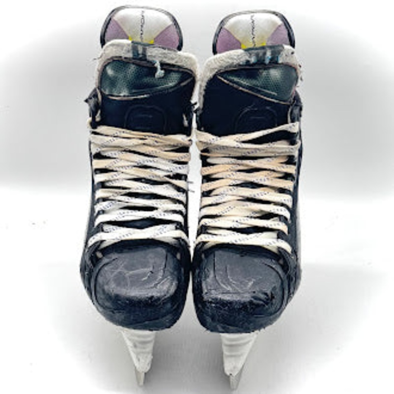 Used – Bauer Vapor Hyperlite 2 Pro Stock Skate – Size 7D