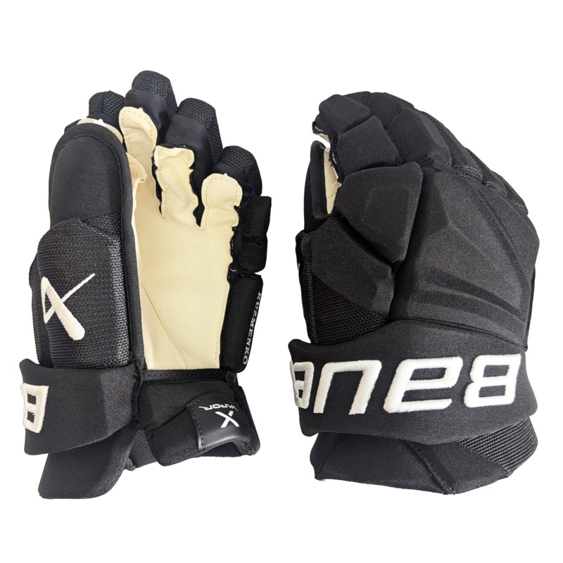 Bauer Vapor Hyperlite – NHL Pro Stock Glove – Andrei Kuzmenko (Black)