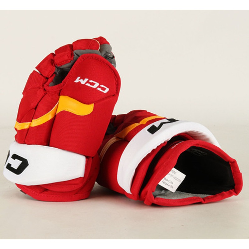 14 CCM HG12 Gloves – Jonathan Huberdeau Calgary Flames #2