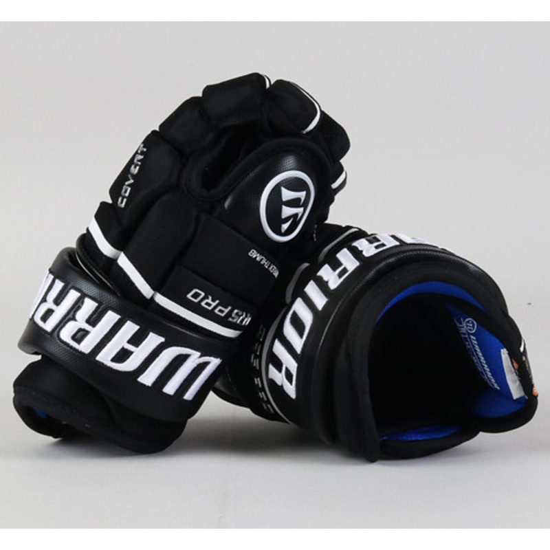 12 Warrior QR5 Pro Junior Black Gloves