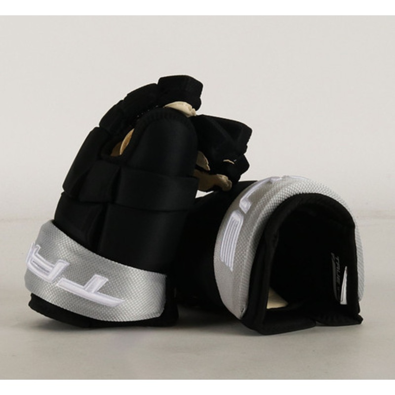 13 TRUE 4 Roll Pro Gloves – Team Stock Los Angeles Kings