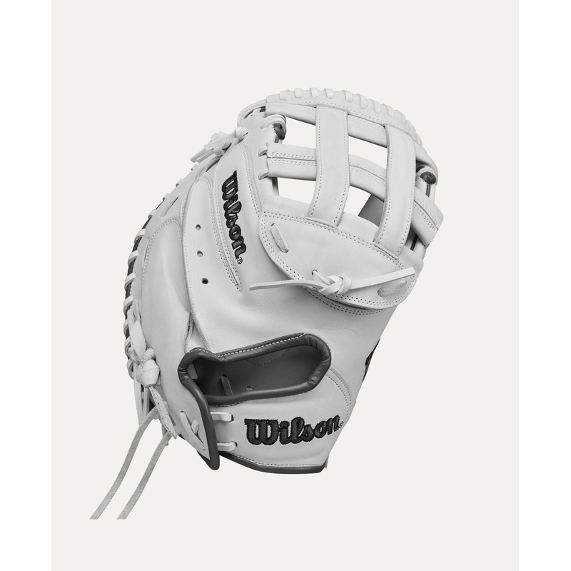 Wilson 2024-2025 A1000 CM33 Fastpitch Softball Catchers Mitt – 33