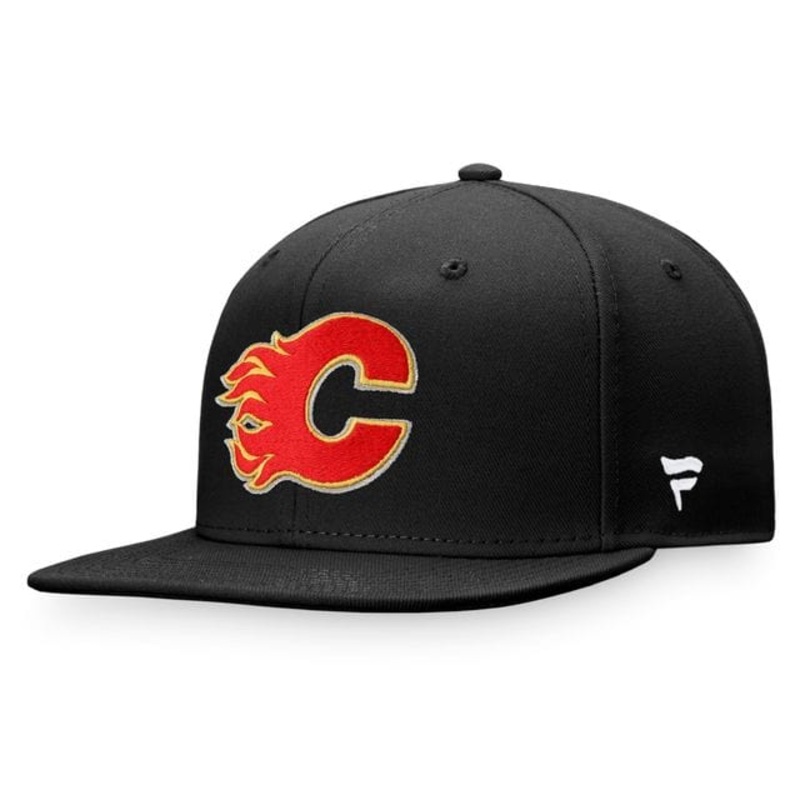 Calgary Flames – Fanatics Core Fitted Hat