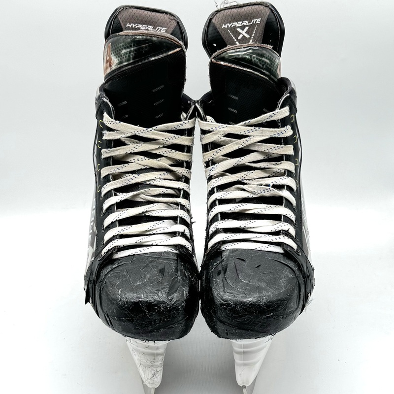 Used – Bauer Vapor Hyperlite Pro Stock Skates – Size 9D (#2)