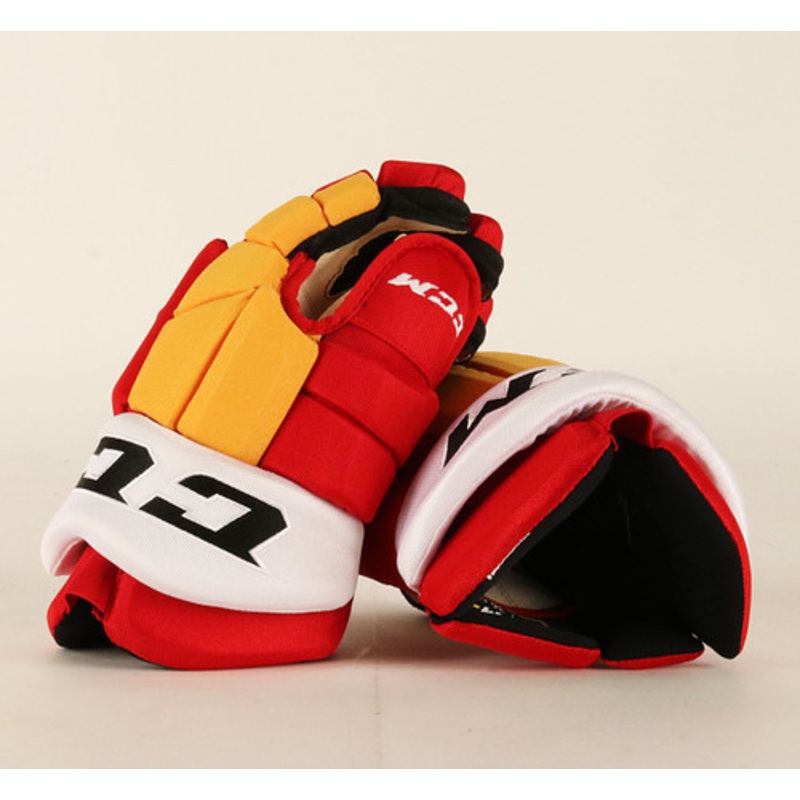 14 CCM HGTKPP Gloves – Garnet Hathaway Calgary Flames #2