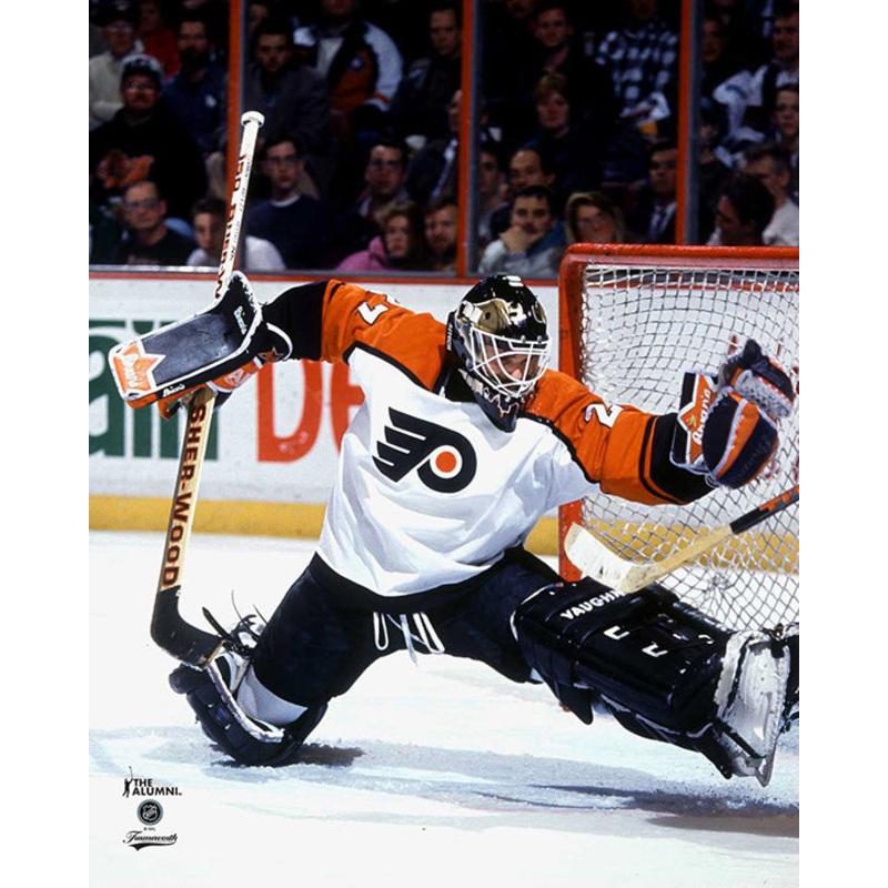 Pre-Order – Ron Hextall Autographed Philadelphia Flyers Away 8×10 Photo