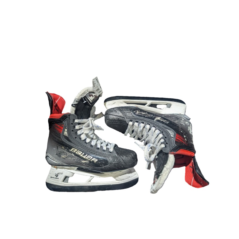 Used Bauer Vapor X5 Pro Size 5 Fit 2 Intermediate Hockey Skates