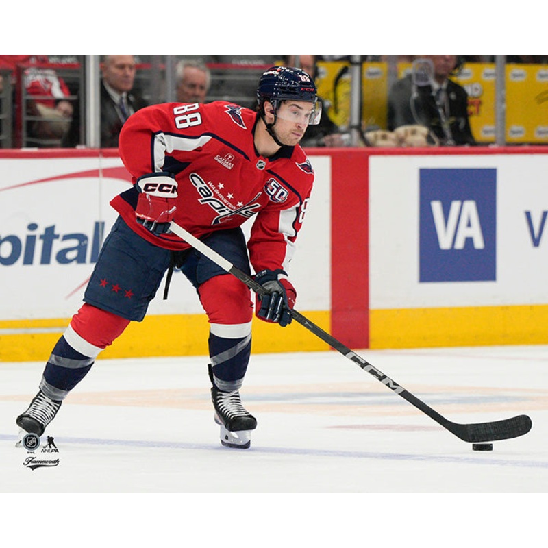 Pre-Order – Andrew Mangiapane Autographed Washington Capitals Home 8×10 Photo